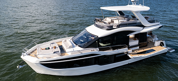 Galeon 560 FLY