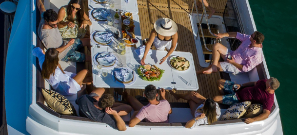 Family gathering on the top of a galeon