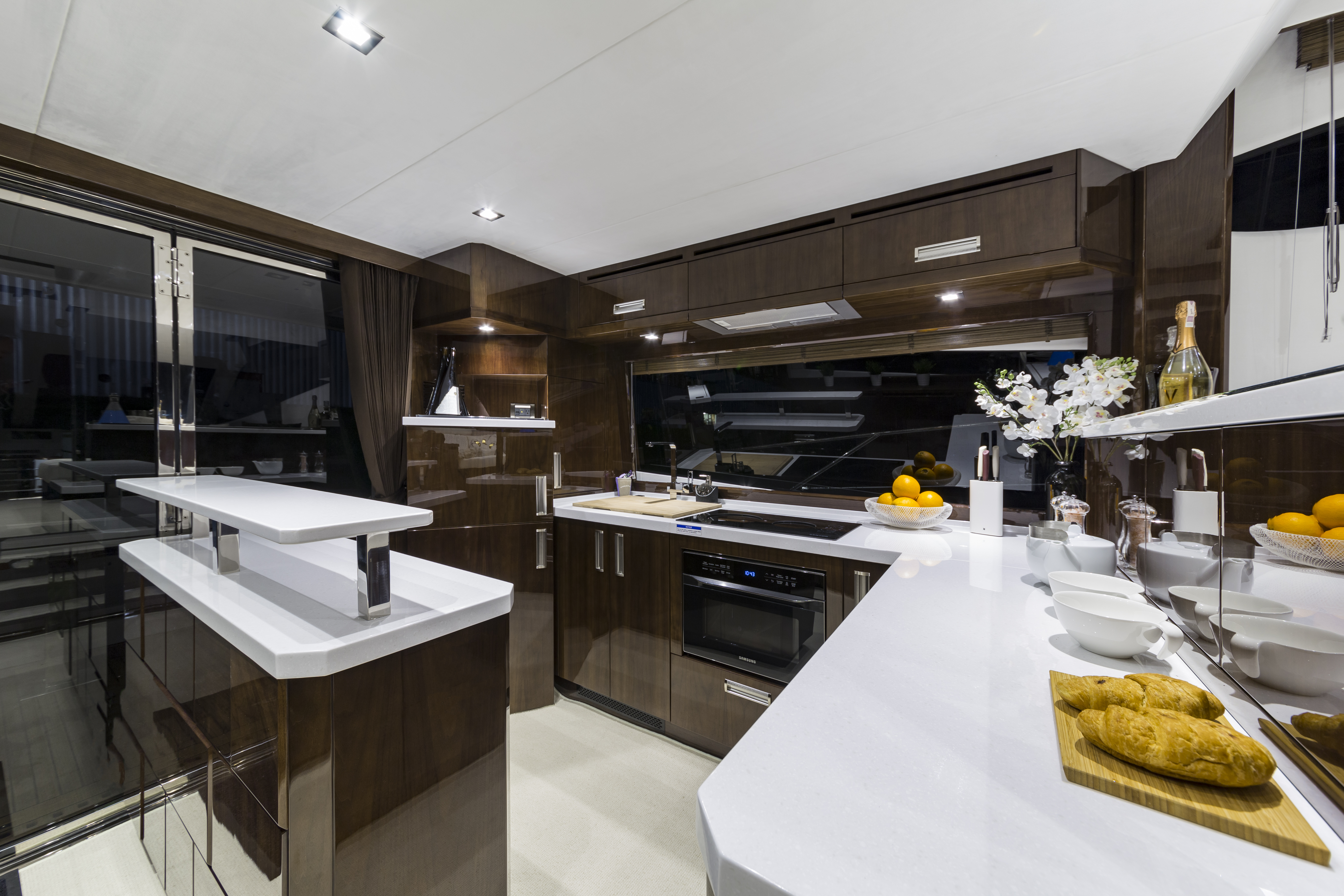Galeon Yacht kitchen