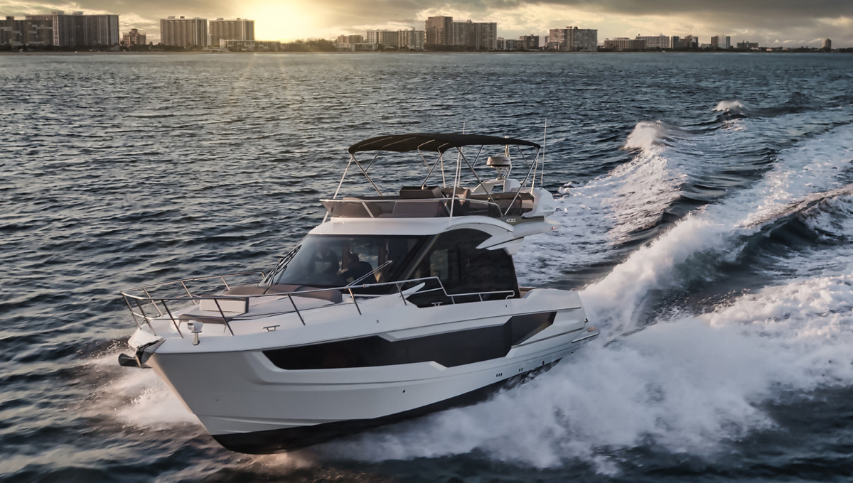 Galeon 400 FLY