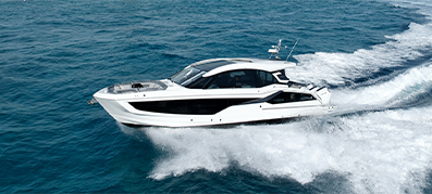 Galeon 435 on the water